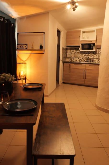 Appartement Centre Ville -- Pierrelatte Extérieur photo