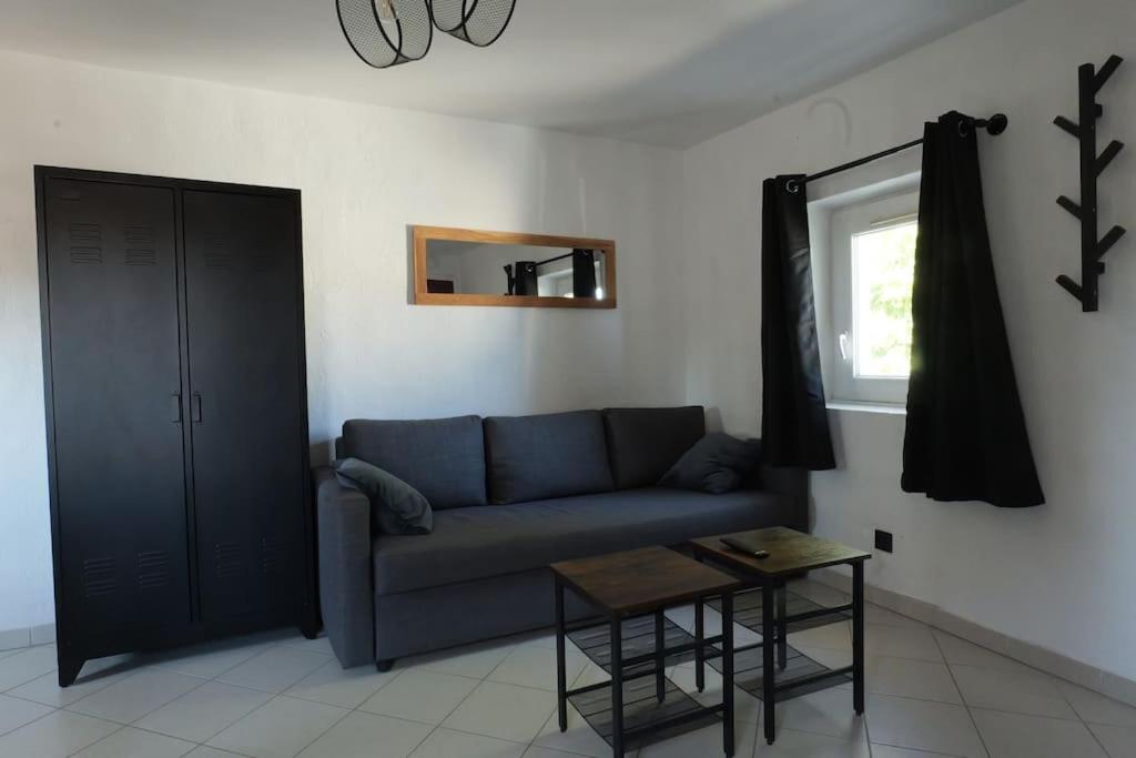 Appartement Centre Ville -- Pierrelatte Extérieur photo